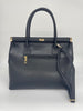 <transcy><strong>MILANO By DIVICCANO</strong></transcy>