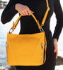 Poignée et bandoulière, votre sac en cuir et fait main Lina by Diviccano assurera votre style décontracté et sophistiqué.